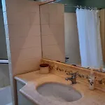فيلة Alekos Houses-mitis Lépedha
