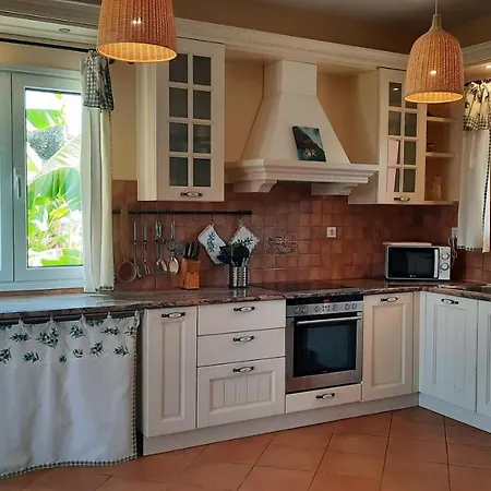 Villa Alekos Houses-mitis Lepedha