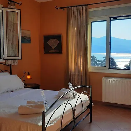 فيلة Alekos Houses-mitis *